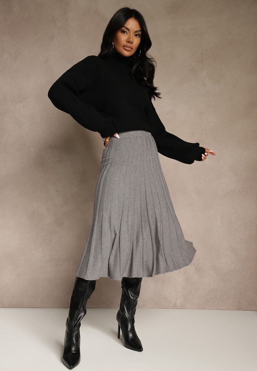 Beżowa Dzianinowa Spódnica Plisowana o Rozkloszowanym Kroju Tuswia