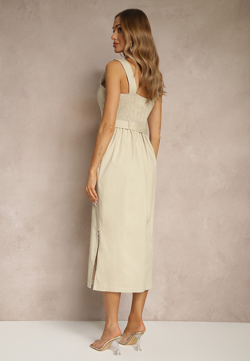 Beżowa Sukienka z Wiskozą o Dopasowanym Kroju z Paskiem z Klamrą i Rozcięciami Mepona