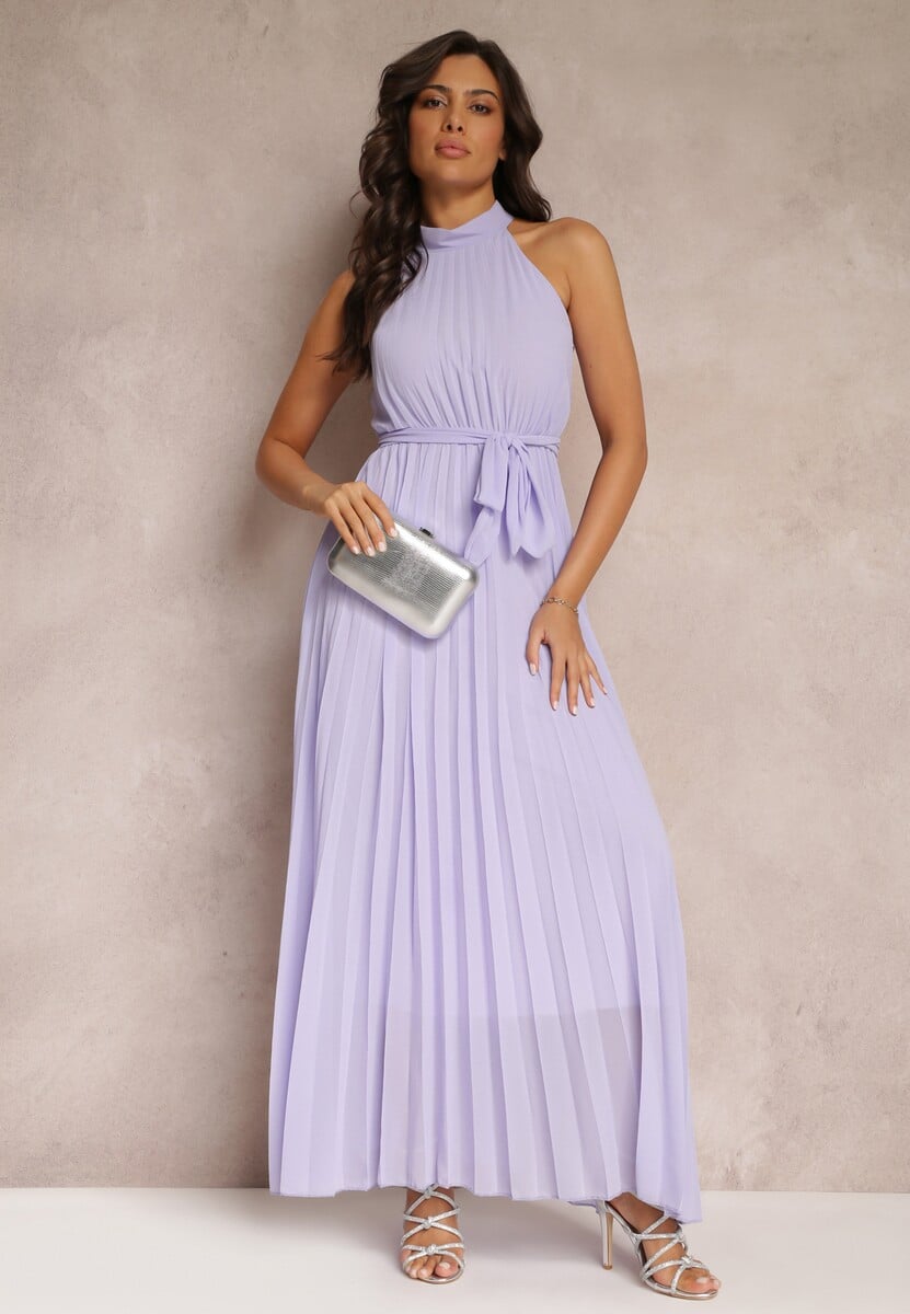 Czarna Sukienka Maxi bez Rękawów z Gumką w Talii z Plisowanej Tkaniny Pesstia