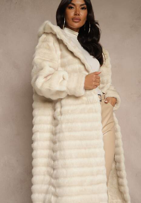 Beżowy Płaszcz Futerko z Ozdobnymi Przeszyciami i Kapturem Esetia