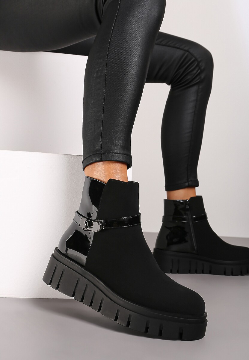 Czarne Botki na Platformie w Stylu Sztybletów Ozdobione Klamrą i Paskiem Gigita