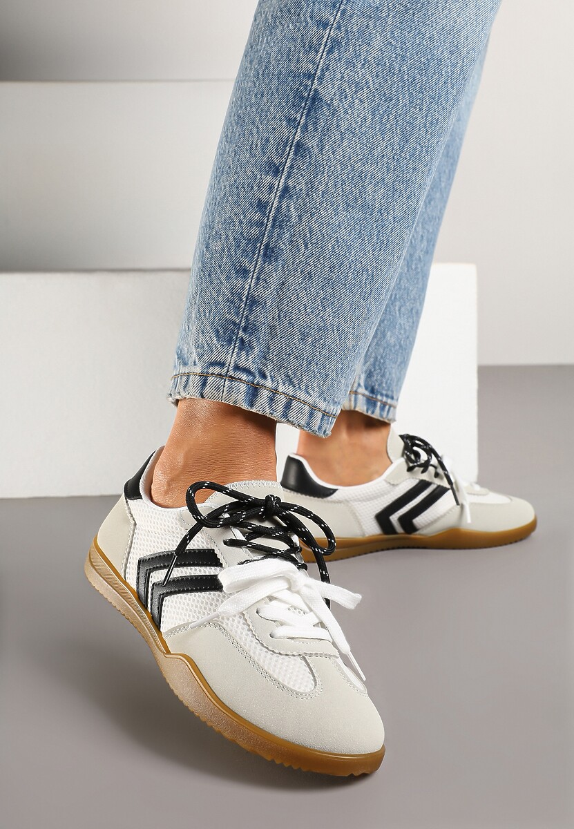 Białe Sneakersy w Stylu Tenisówek Ozdobione Geometrycznym Wzorem Teloriella