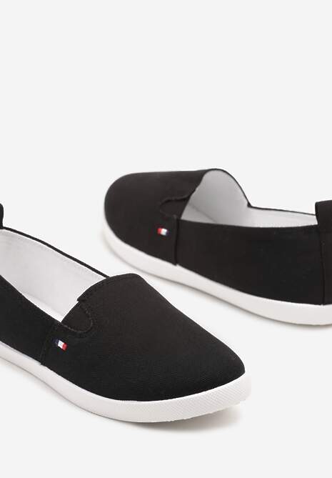 Czarno-Białe Tenisówki Vices o Klasycznym Wsuwanym Fasonie z Elastycznymi Wstawkami Telaviela