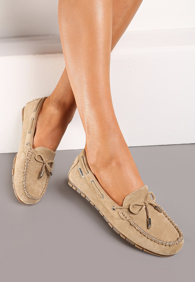 Beżowe Mokasyny Ozdobione Wiązaniami i Kokardką na Froncie Cimella