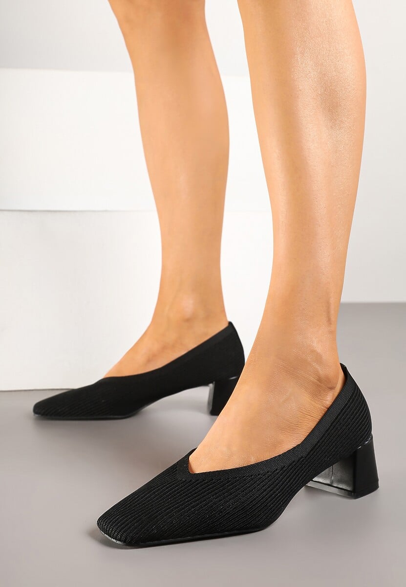 Czarne Prążkowane Czółenka na Słupkowym Obcasie Fenellin