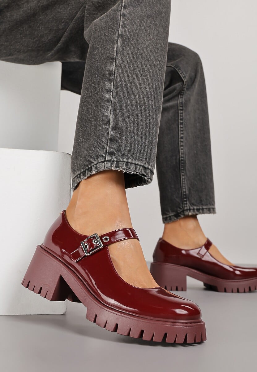 Czarne Lakierowane Półbuty Mary Jane na Słupku i Tłoczonej Platformie Evanelle