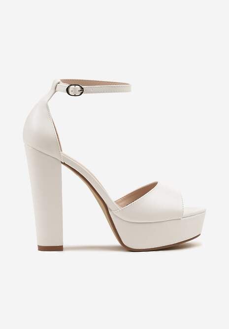 Białe Sandały na Słupkowym Obcasie z Zapięciem na Klamerkę Natisene