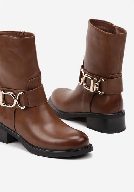 Brązowe Botki Motocyklowe Ozdobione Paskiem z Klamrą przy Cholewce Mazista