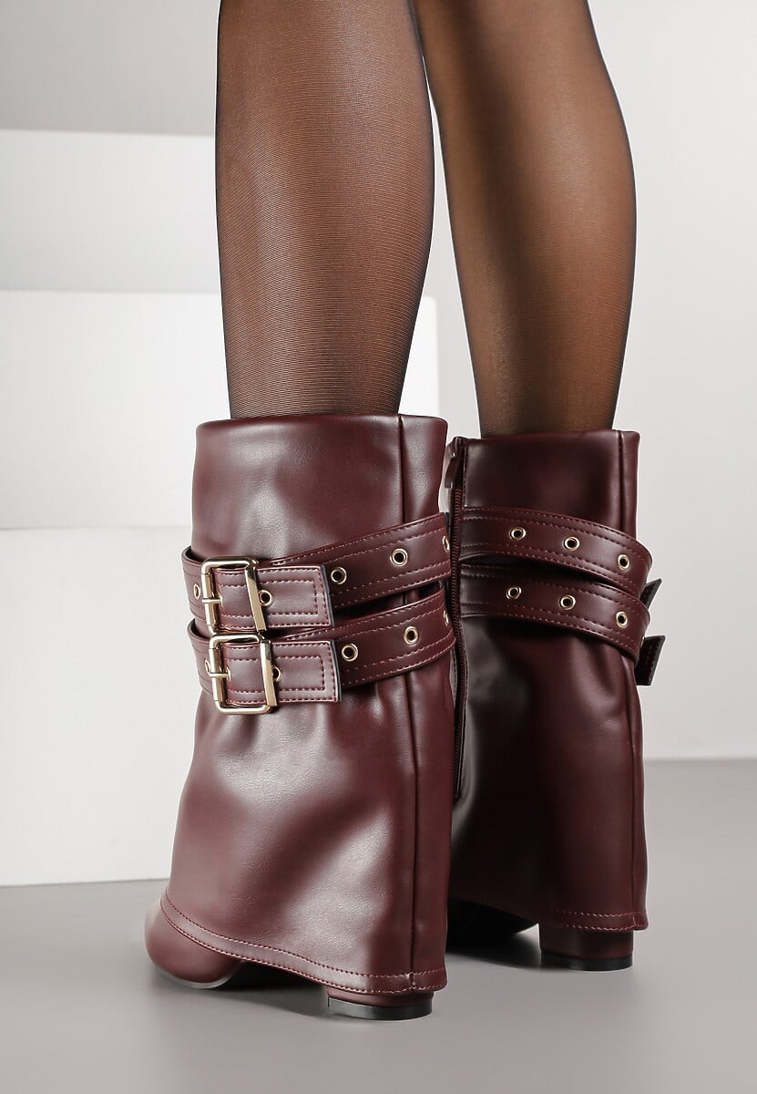Bordowe Botki Kowbojki na Słupku Ozdobione Klamrami i Wywiniętą Cholewką Codvire
