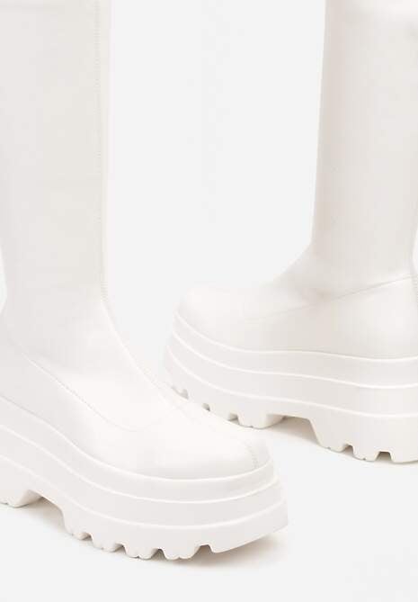 Białe Caualowe Kozaki w Stylu Muszkieterek na Platformie Leniefra