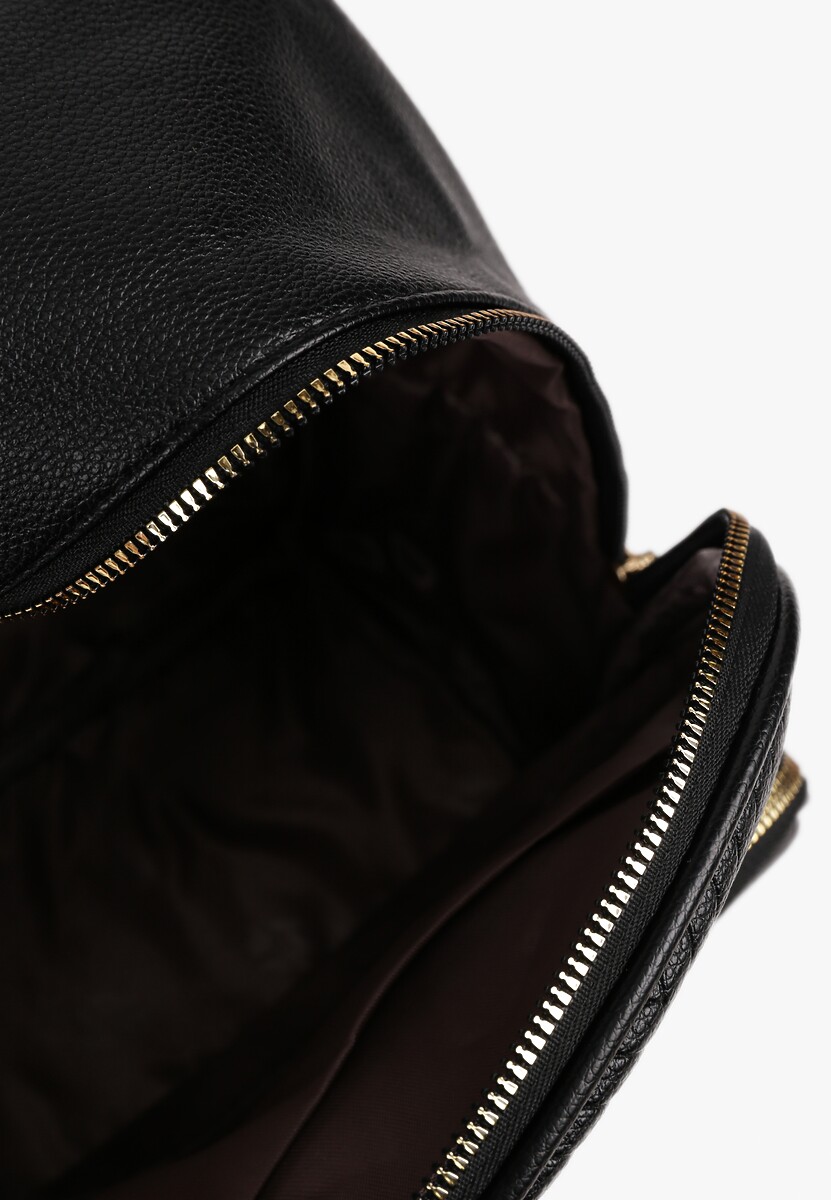 Czarny Plecak Ozdobiony Delikatnym Tłoczeniem Arseki
