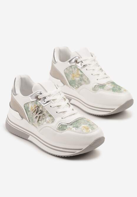Biało-Zielone Sneakersy Ozdobione Metalicznymi Literami Divlirra