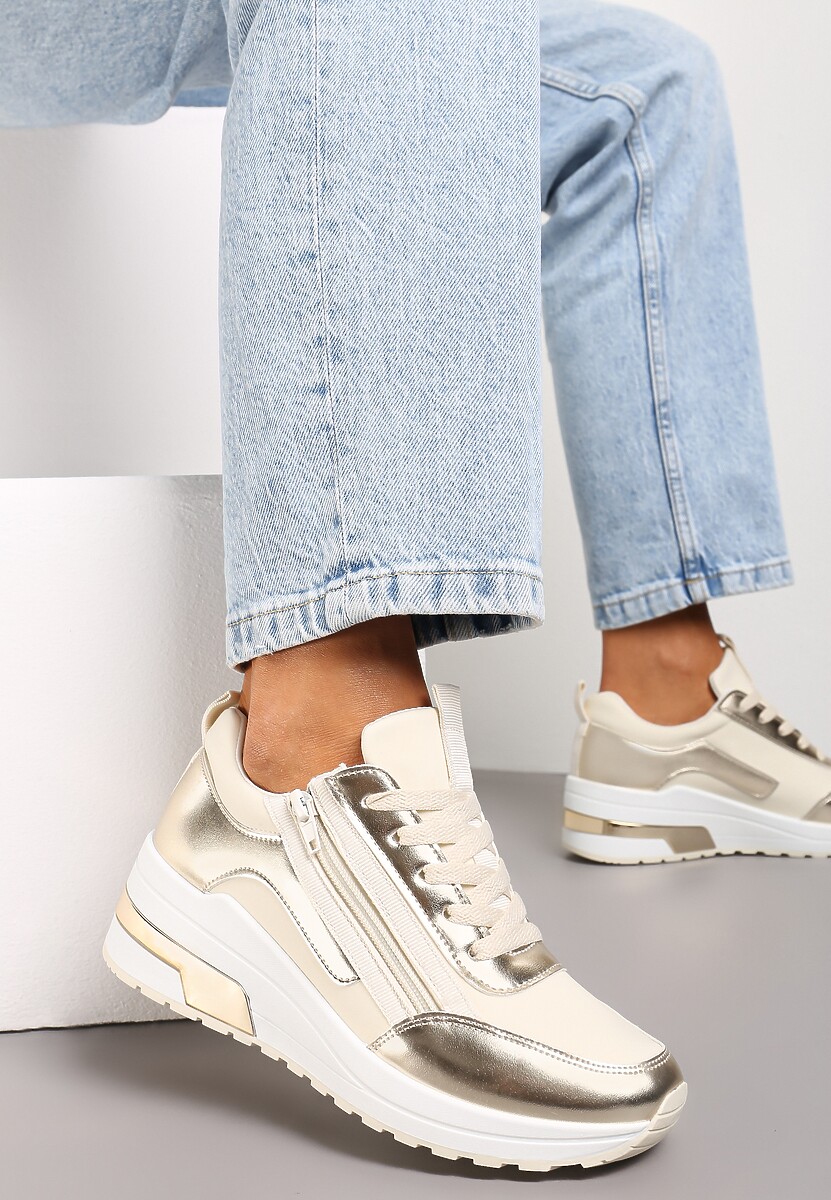 Czarne Sneakersy z Ekoskóry z Połyskującymi Detalami i Ozdobnym Zamkiem Raviles