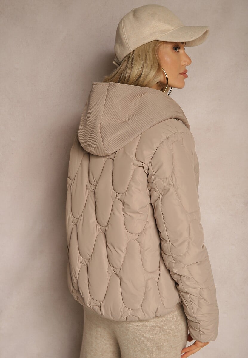 Ciemnobeżowa Kurtka z Materiałowym Kapturem i Kieszeniami Zdobiona Pikowanymi Przeszyciami Ravathrias