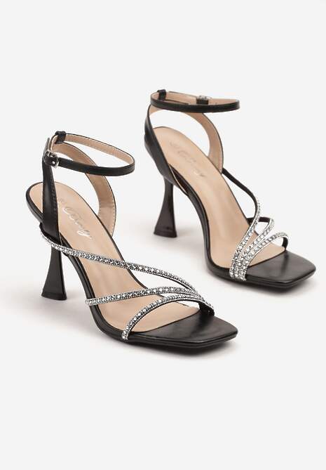 Czarne Sandały na Szpilce Ozdobione Paskami z Cyrkonii Nusiella