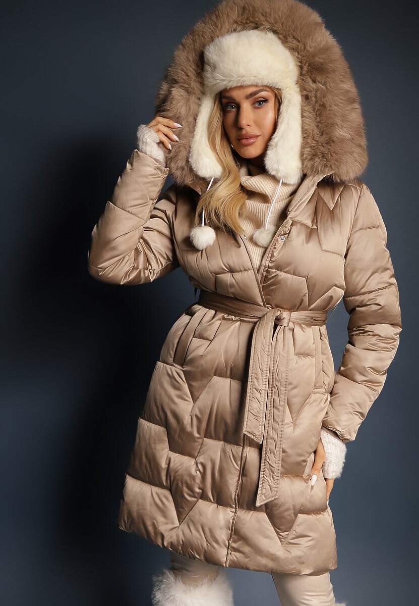 Beżowa Długa Kurtka Pikowana z Odpinanym Kołnierzem i Paskiem Rinarella