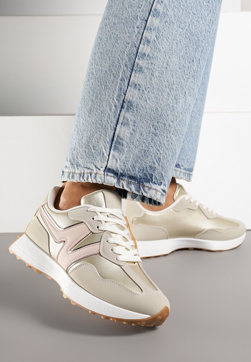 Złote Płaskie Sneakersy Ozdobione Geometrycznym Wzorem Rividi