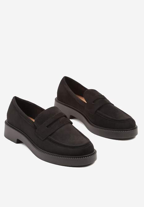 Czarne Mokasyny Ozdobione z Przodu Paskiem Jelzivis