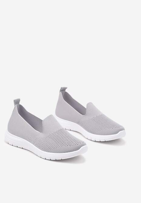 Szare Wsuwane Tenisówki z Ozdobną Perforacją Siltia