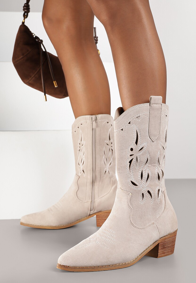 Jasnobeżowe Botki Vices na Słupku Kowbojki z Ażurową Cholewką Rivori