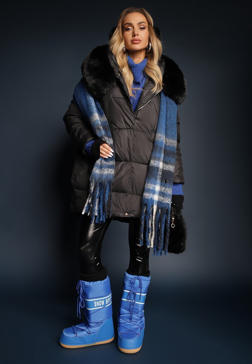 Czarna Pudełkowa Kurtka Pikowana Ozdobiona Odpinanym Futerkiem i Suwakiem Hedizelle