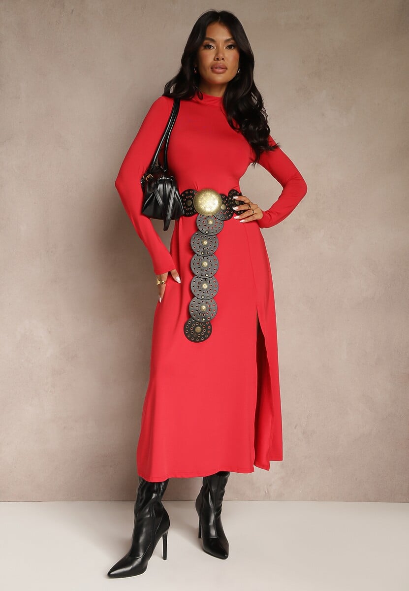 Czerwona Taliowana Sukienka z Rozcięciem na Boku i Półgolfem Saimara