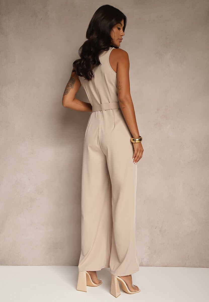 Beżowy Kombinezon z Paskiem z Klamrą i Marszczeniem Dolavelle