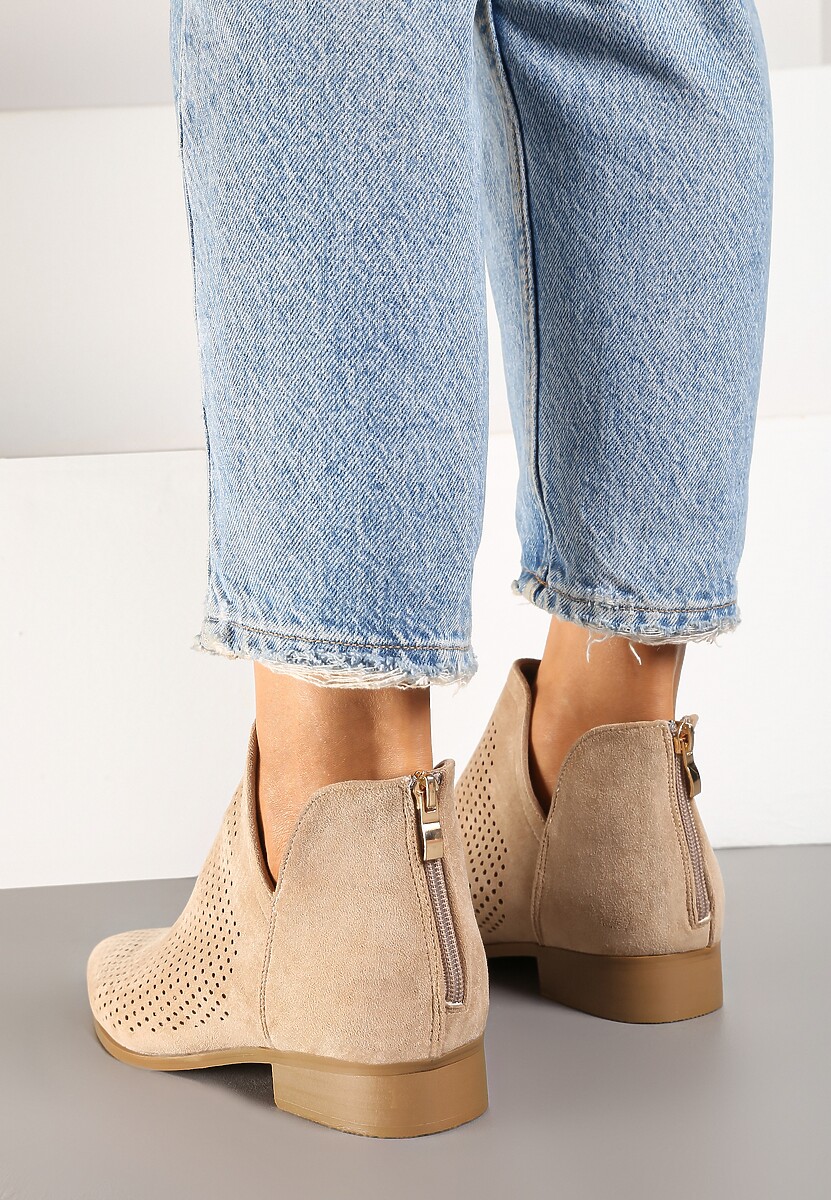 Beżowe Płaskie Botki Vices z Ażurową Cholewką Ozdobione Wycięciem Selanis