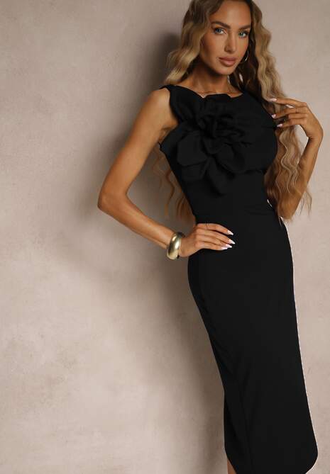 Czarna Koktajlowa Asymetryczna Sukienka Vices z Kwiatem 3D i Falbankami Tolelira