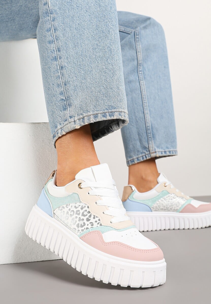 Biało-Różowe Sneakersy na Platformie z Tłoczeniem Ozdobione Panterką i Perforacją Udivaya