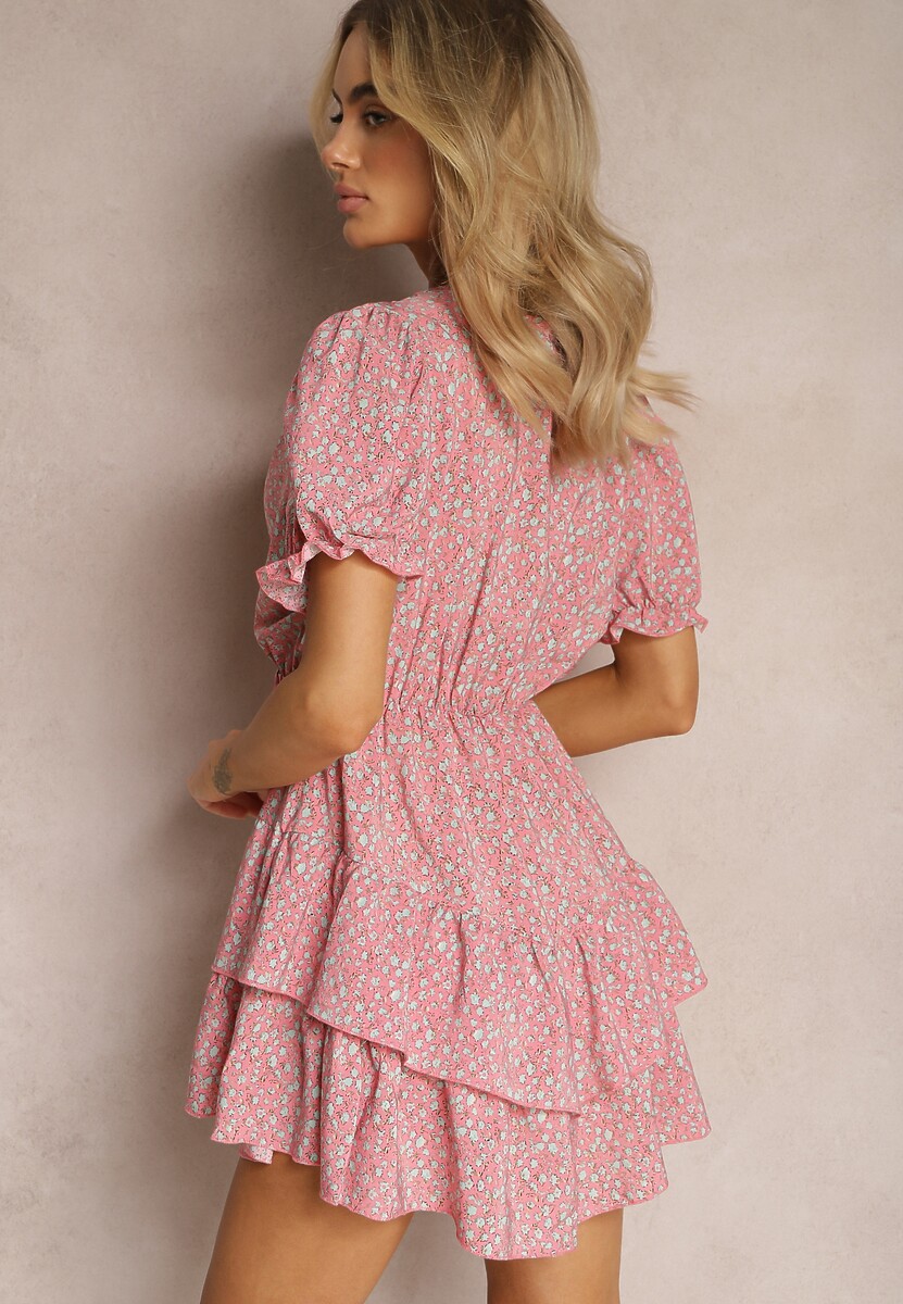 Różowa Krótka Sukienka Letnia z Gumką w Talii i Falbankami Jasimra
