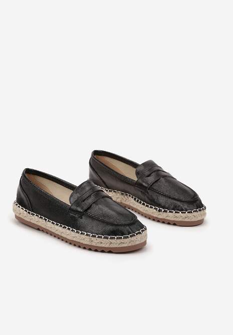 Czarne Espadryle Ozdobione Plecionką i Paskiem Zolivia