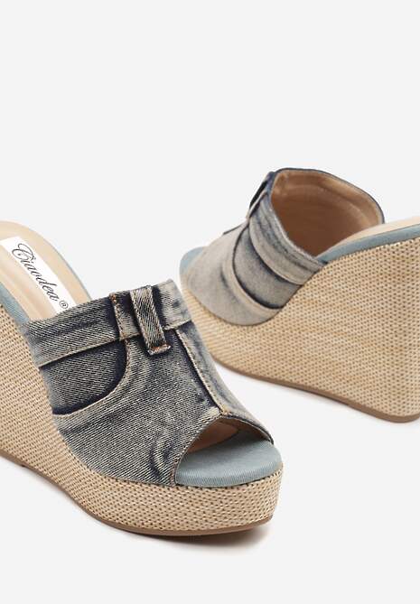 Niebieskie Klapki na Platformie i Koturnie Stylizowane na Denim Iveltia