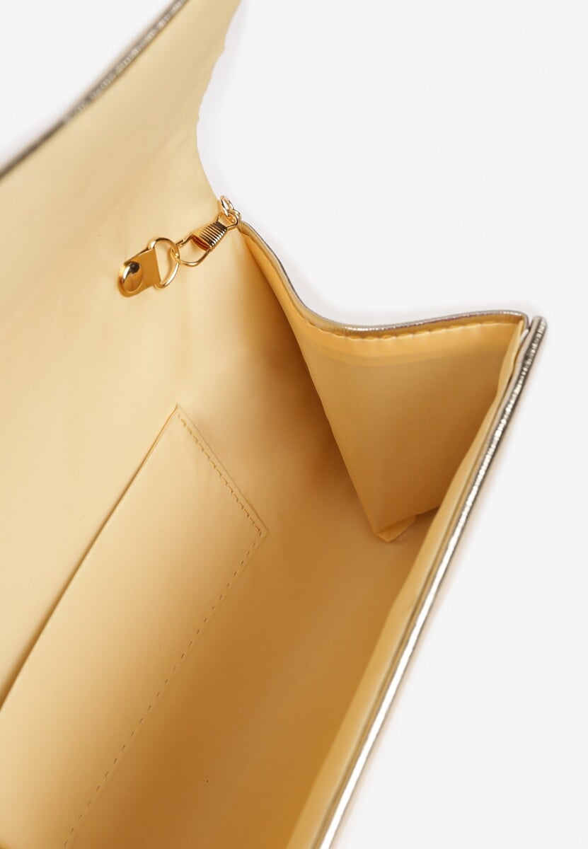 Złota Metaliczna Torebka Kopertówka z Łańcuszkiem i Asymetryczną Klapą Floreve