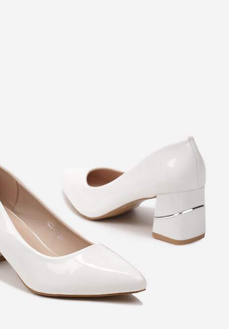 Białe Wsuwane Czółenka z Lakierowanej Ekoskóry na Słupku z Aplikacją Aalavira