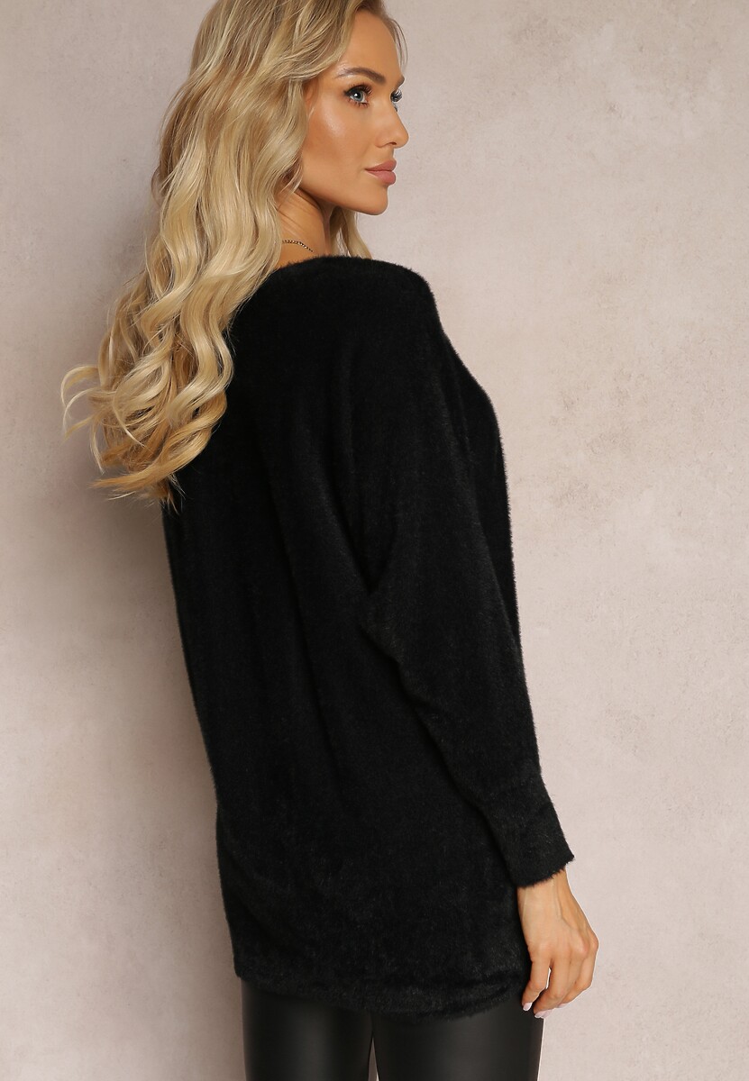 Czarny Puchaty Sweter z Okrągłym Dekoltem i Rękawami Typu Nietoperz Belinka