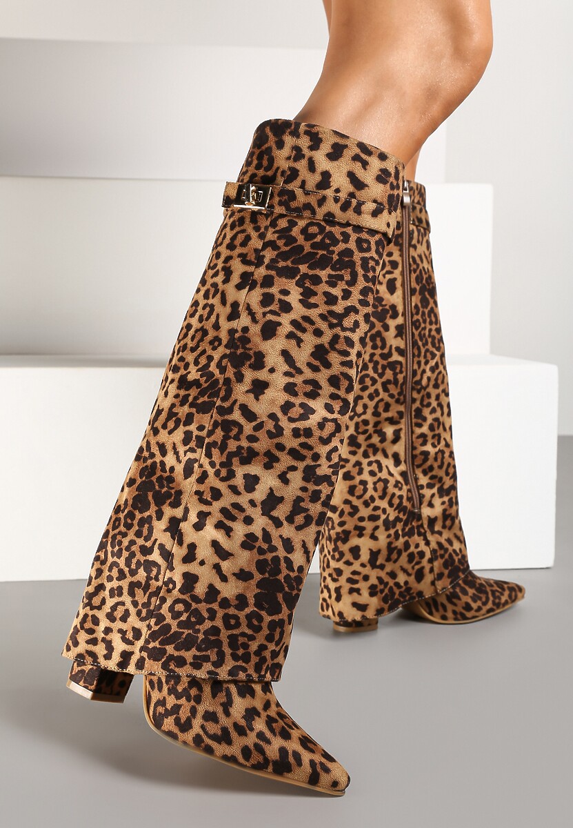 Ciemnobeżowe Kozaki na Słupku z Wywiniętą Cholewką i Klamerką Upaxa