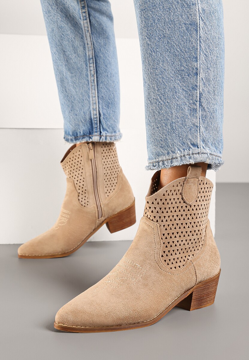 Beżowe Botki Kowbojki Vices na Słupku z Ażurową Cholewką Elfedi