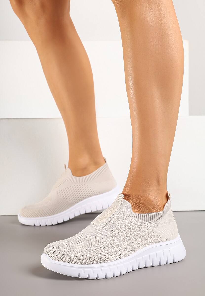 Beżowe Elastyczne Buty Sportowe Ozdobione Tłoczeniem Cleandra