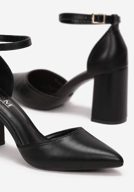 Czarne Lakierowane Czółenka na Słupkowym Obcasie Ewwa