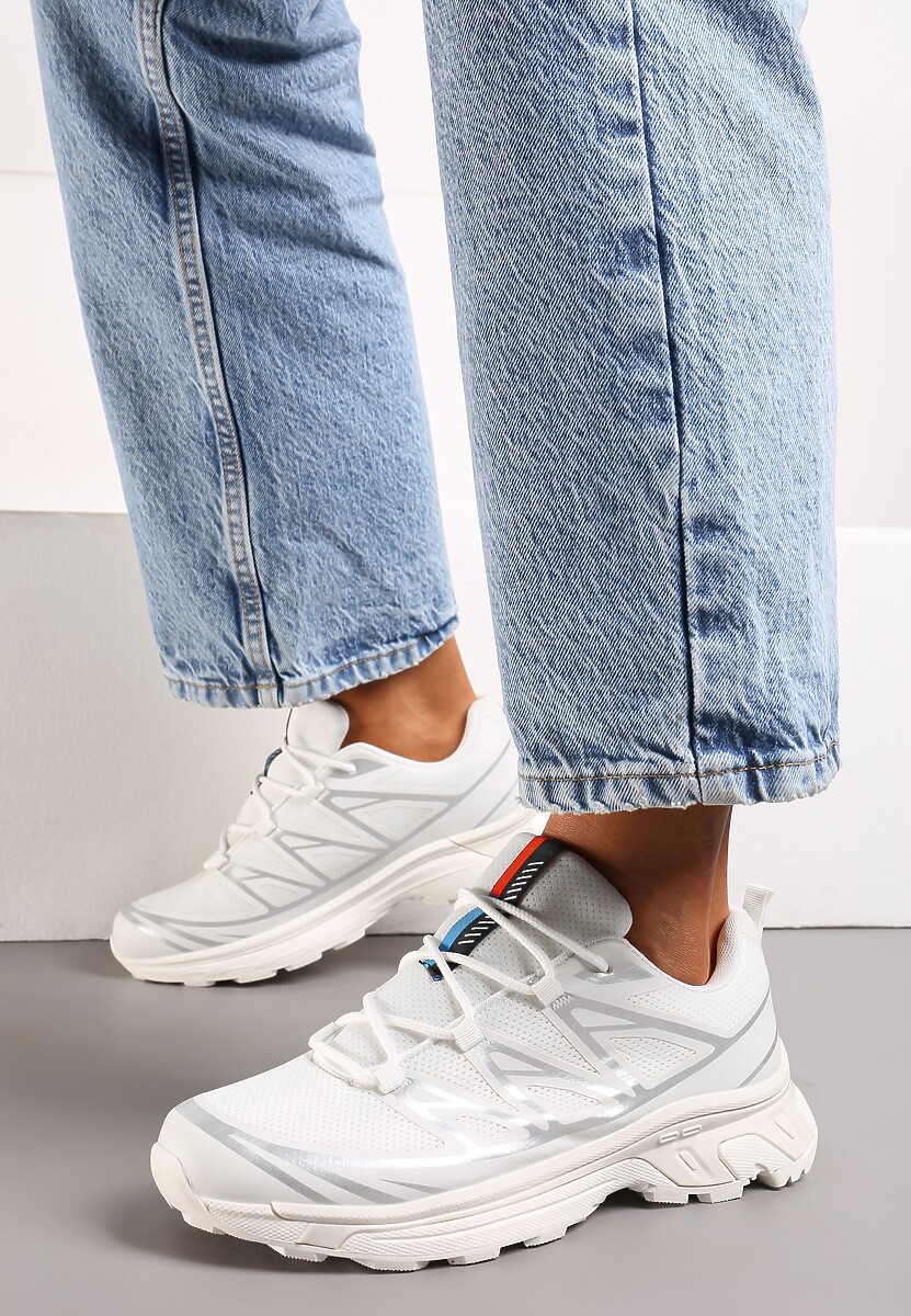 Biało-Srebrne Sneakersy z Ozdobnymi Wstawkami i Ściąganą Gumką Aineri