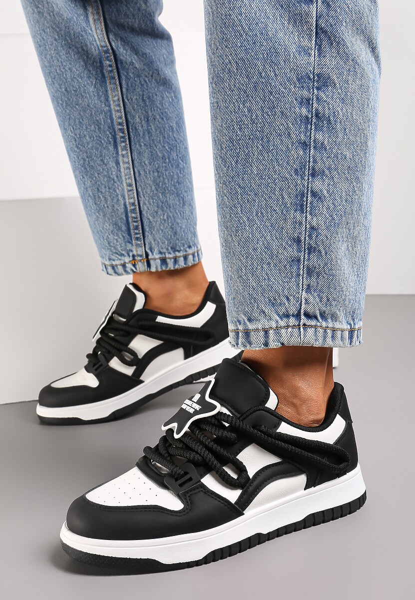 Czarne Sneakersy z Grubymi Sznurowadłami i Naszywką w Kształcie Gwiazdki Alesine