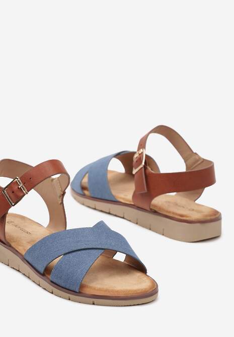 Niebieskie Klasyczne Sandały na Płaskiej Podeszwie ze Sprzączką Kladia