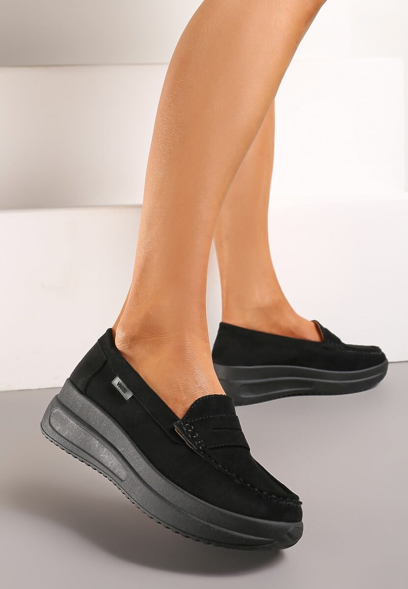 Czarne Mokasyny z Ekozamszu na Platformie Ozdobione Paseczkiem Adrancia