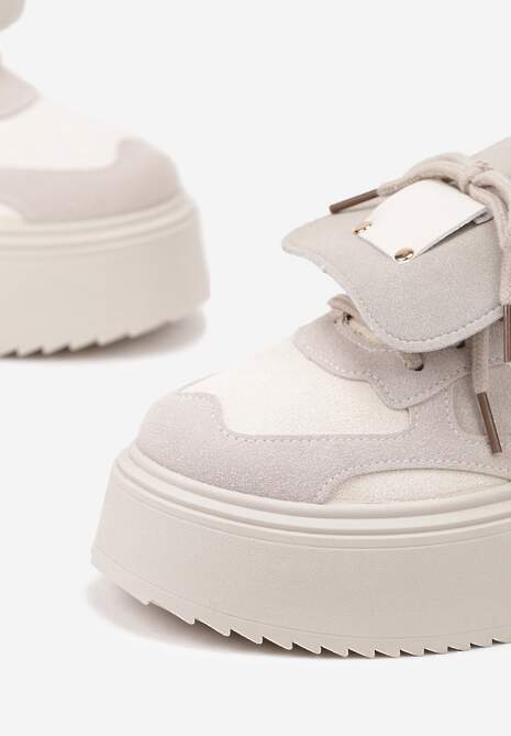 Beżowe Sneakersy Ozdobione Kokardą i Wywiniętym Językiem Ivalione