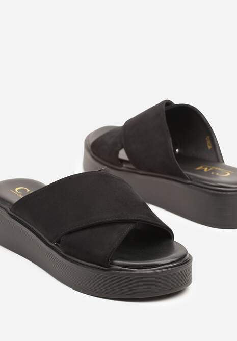 Czarne Klapki na Platformie z Dwoma Paskami Delaitia