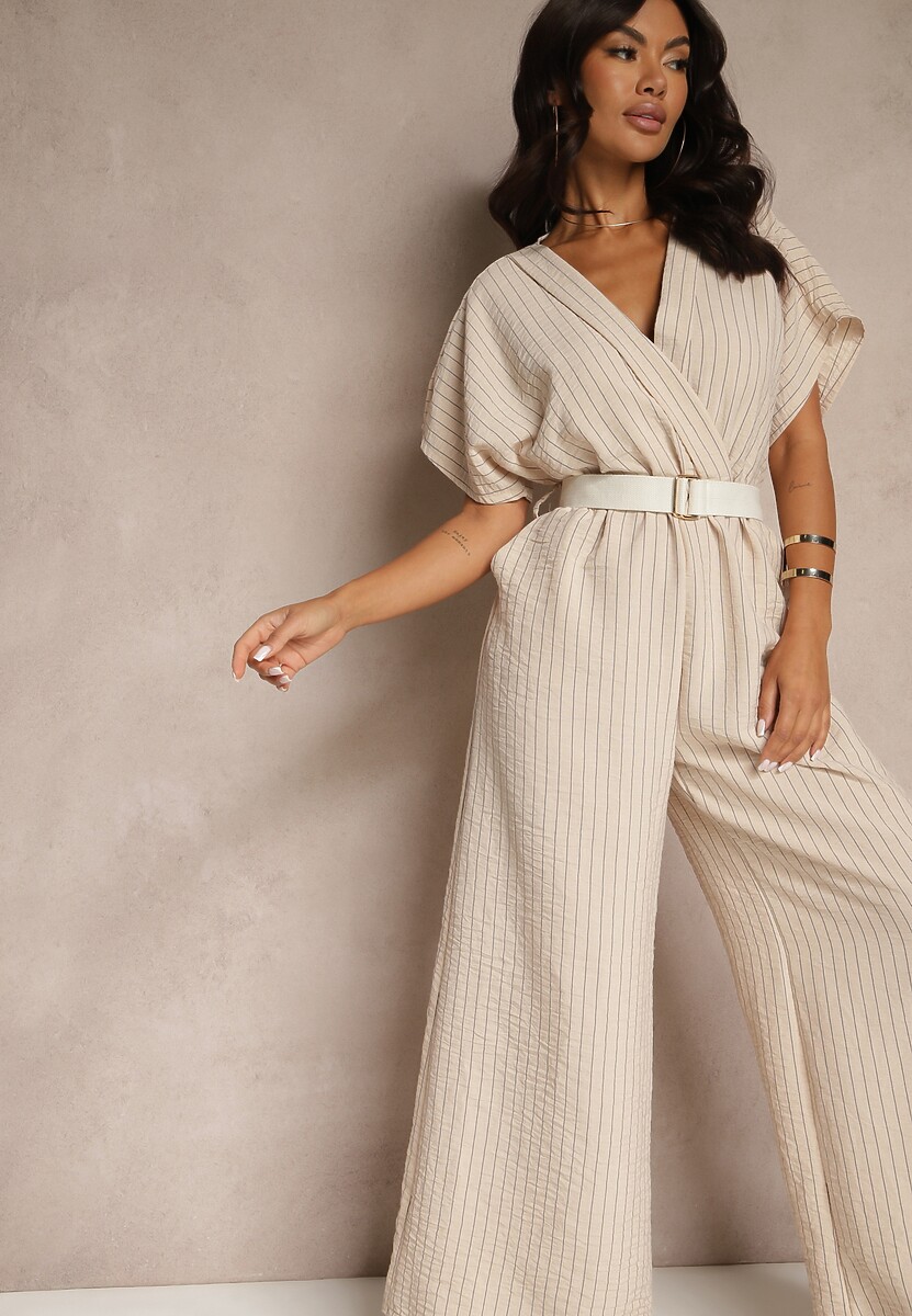 Czarny Kopertowy Kombinezon z Nietoperzowymi Rękawami i Paskiem Tollamira