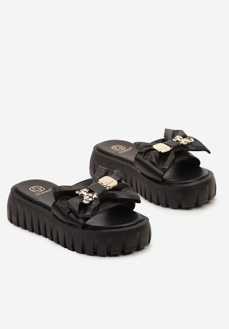 Czarne Płaskie Klapki z Ekoskóry z Kokardą i Metalową Ozdobą Zrinna