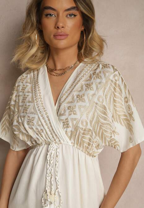 Biała Wiskozowa Sukienka Boho o Kopertowym Kroju z Metalicznym Haftem Redeselle