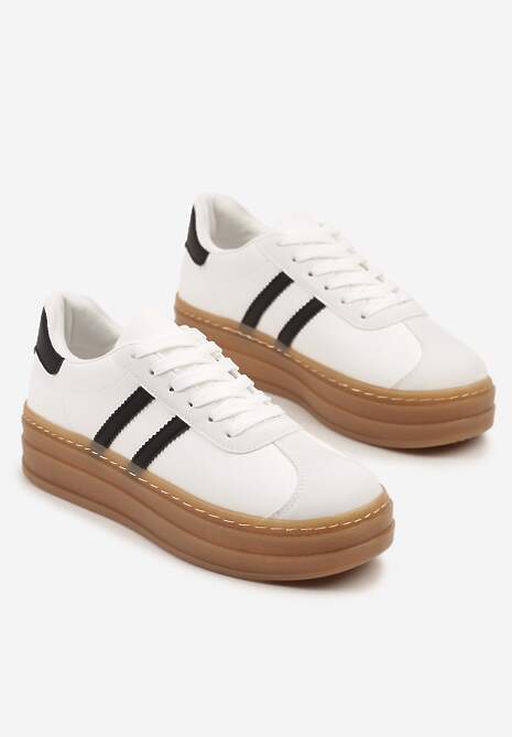 Białe Sneakersy na Tłoczonej Platformie Ozdobione Paskami Felainora